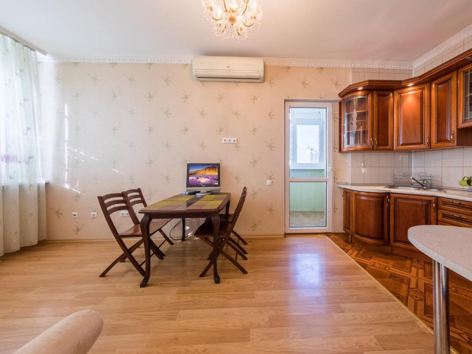 Apartment In The City Center 基輔 客房 照片