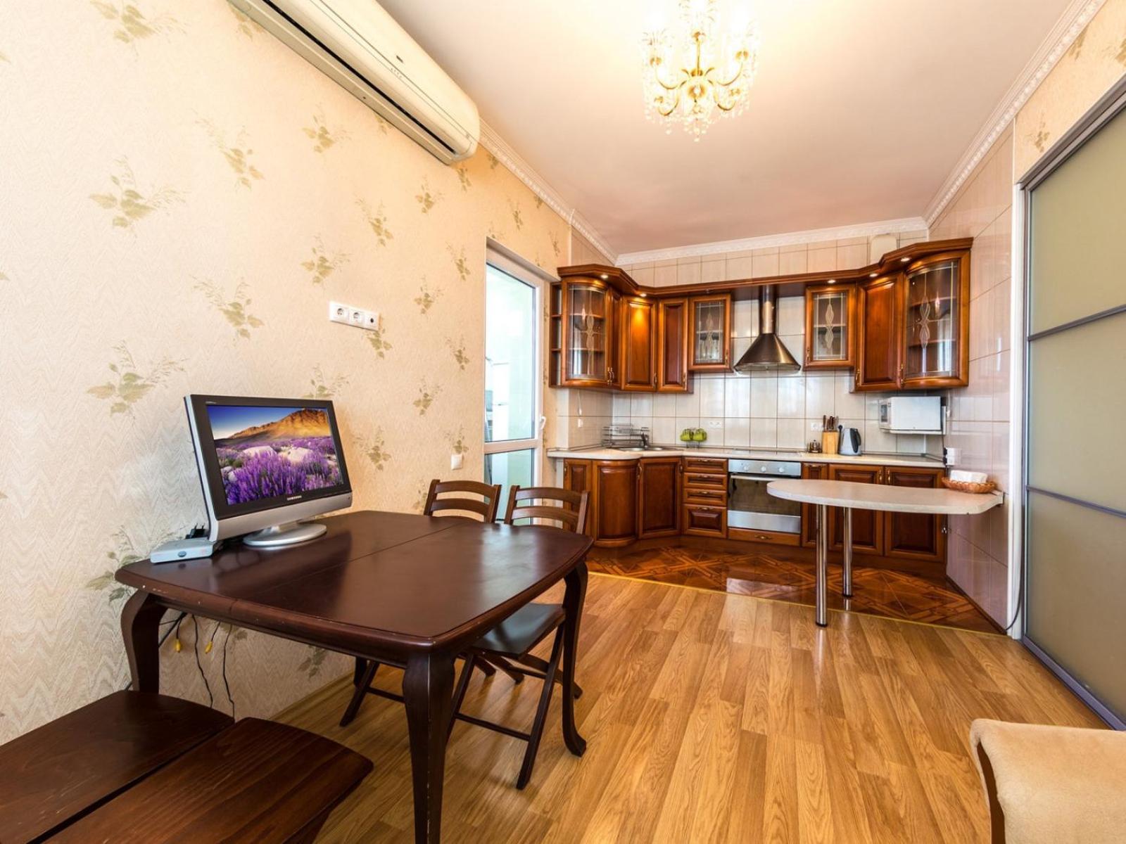 Apartment In The City Center 基輔 客房 照片