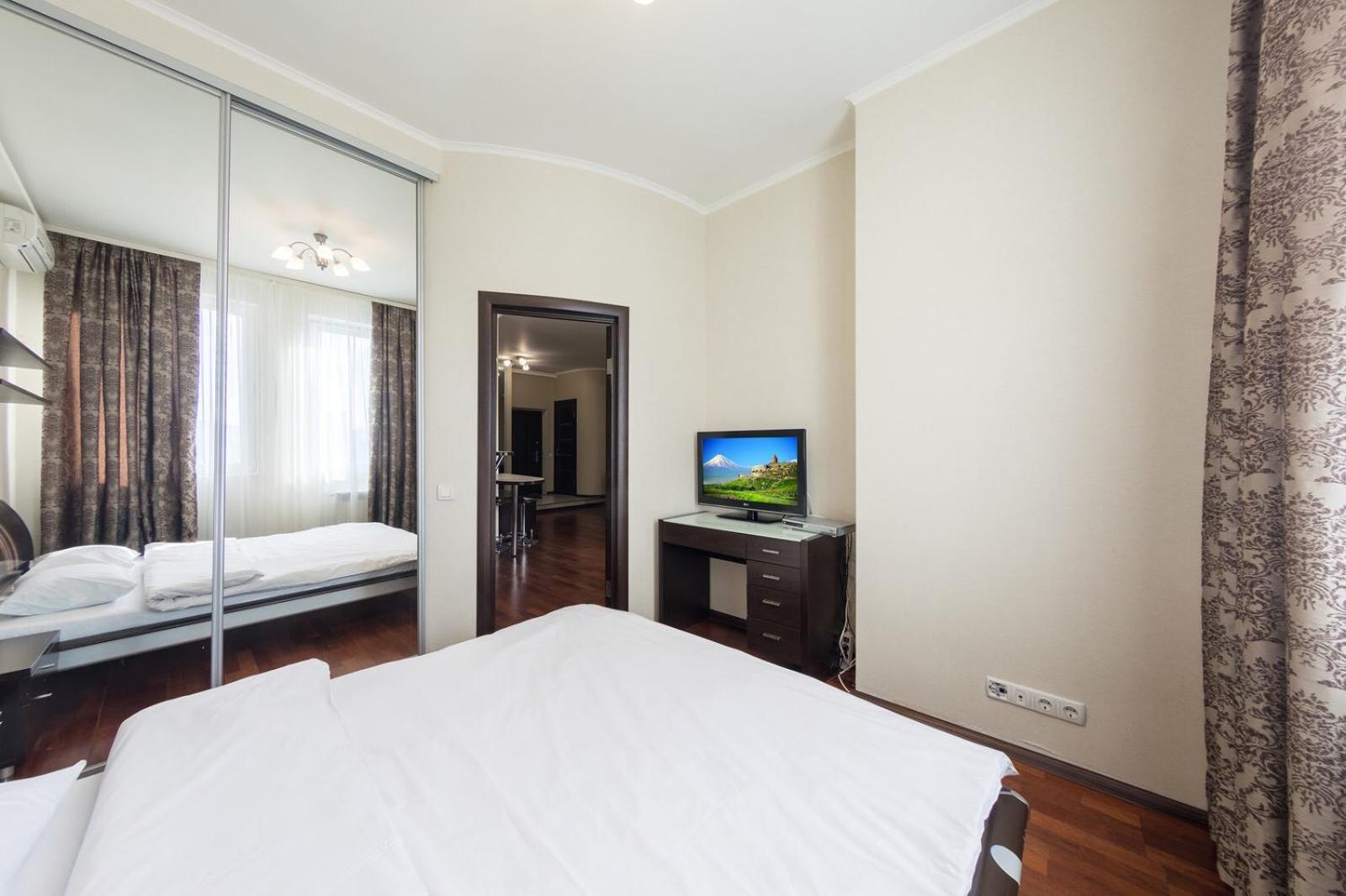 Apartment In The City Center 基輔 客房 照片