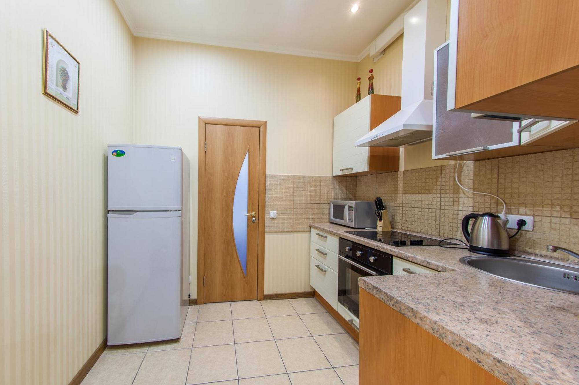 Apartment In The City Center 基輔 外观 照片